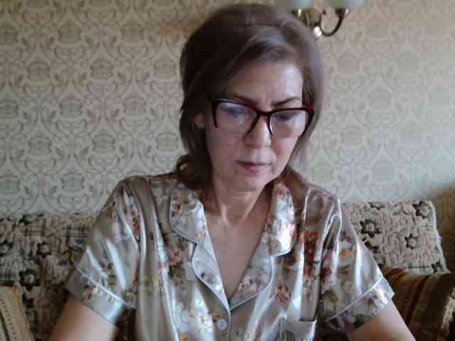 ElegantLady00 webcam