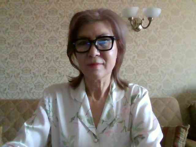 ElegantLady00 webcam