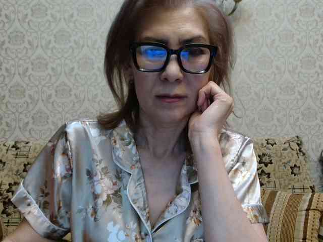 ElegantLady00 webcam