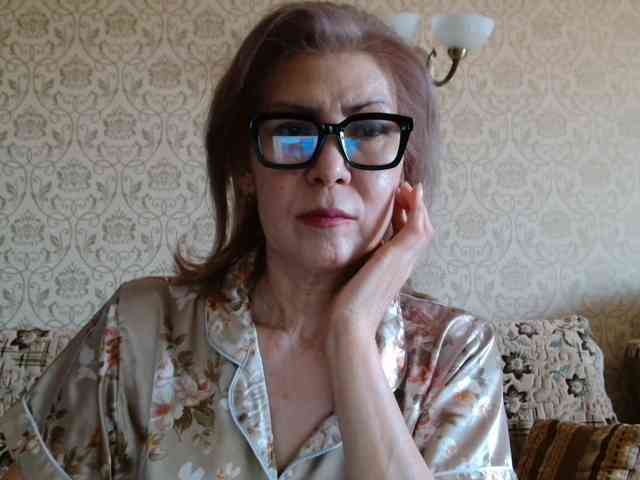 ElegantLady00 webcam
