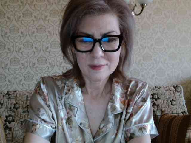 ElegantLady00 webcam
