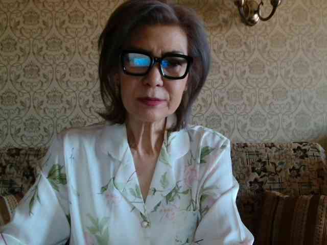 ElegantLady00 webcam
