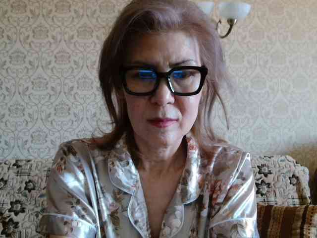 ElegantLady00 webcam