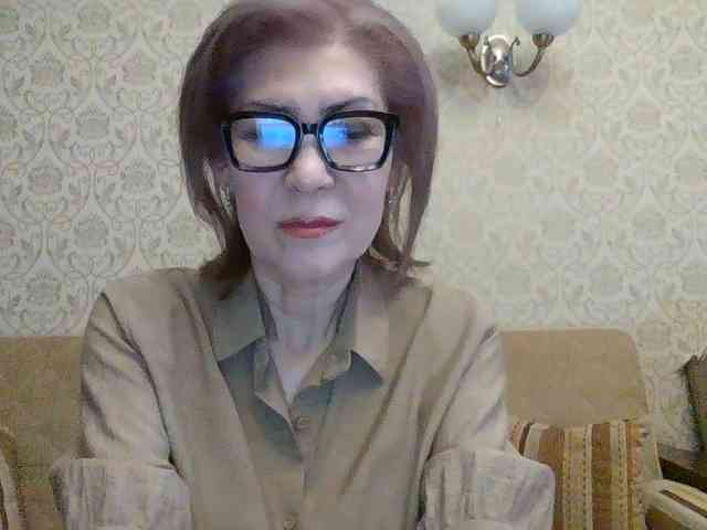 ElegantLady00 webcam