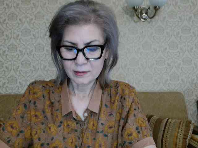 ElegantLady00 webcam