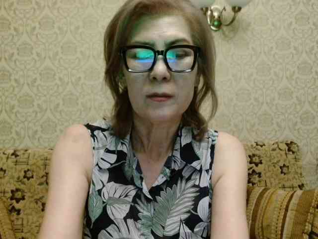 ElegantLady00 webcam