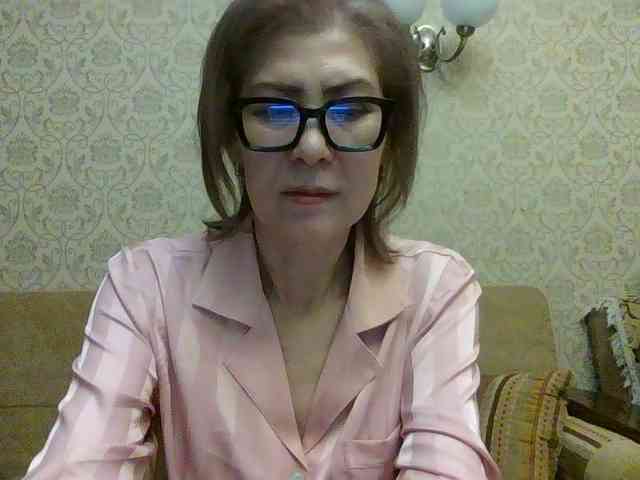 ElegantLady00 webcam