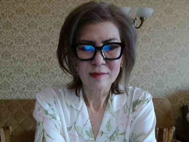 ElegantLady00 webcam