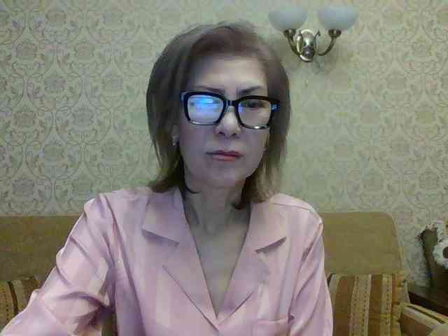 ElegantLady00 webcam