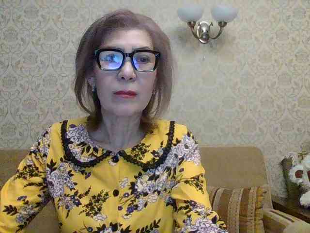 ElegantLady00 webcam