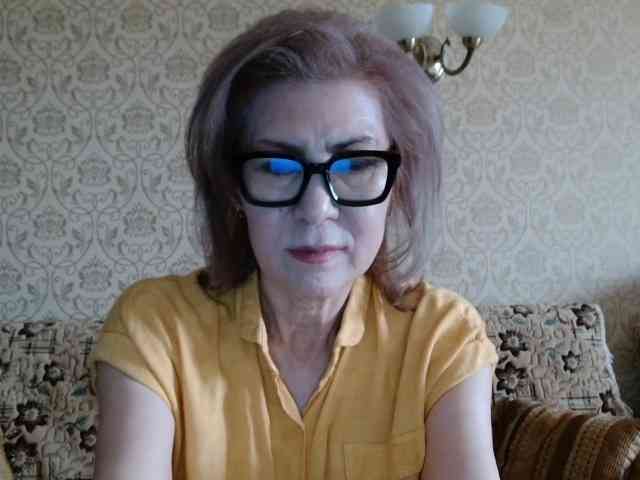 ElegantLady00 webcam