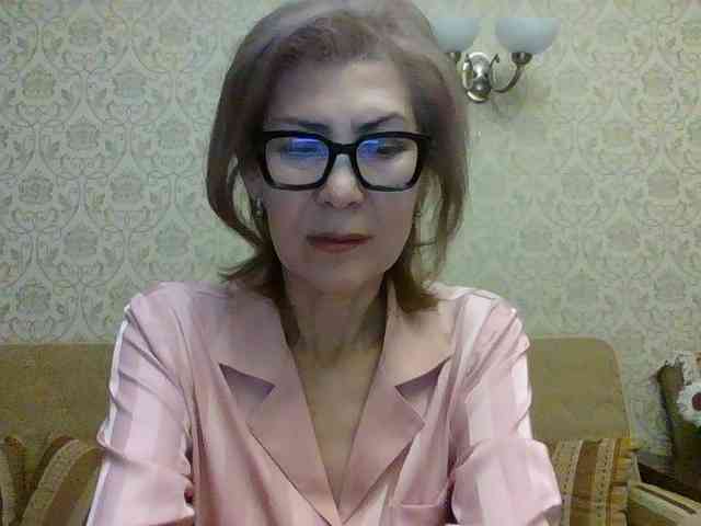 ElegantLady00 webcam