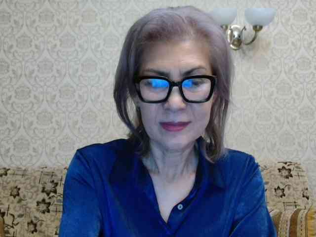 ElegantLady00 webcam