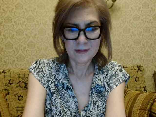 ElegantLady00 webcam