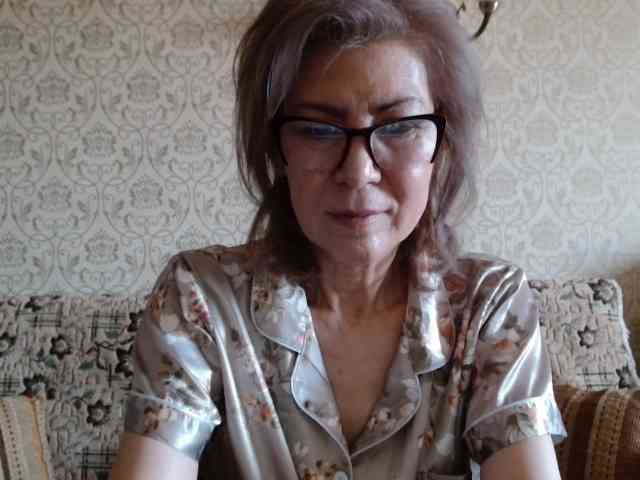 Elegant00Lady Live Webcam on BongaCams