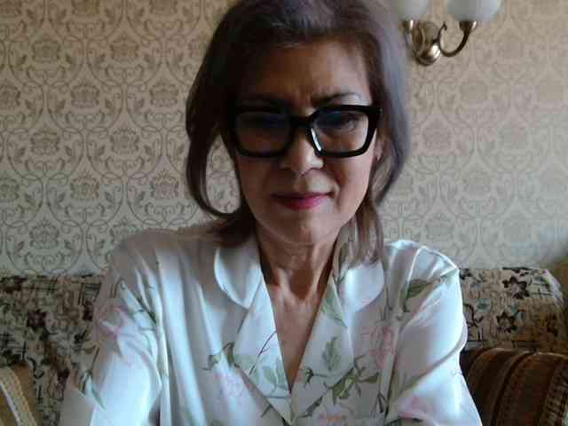 ElegantLady00 webcam