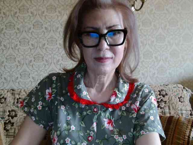 ElegantLady00 webcam