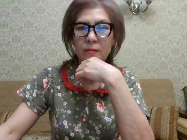 ElegantLady00 webcam