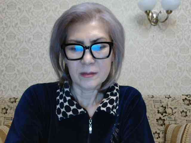 ElegantLady00 webcam