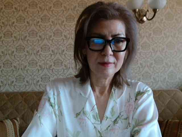 ElegantLady00 webcam