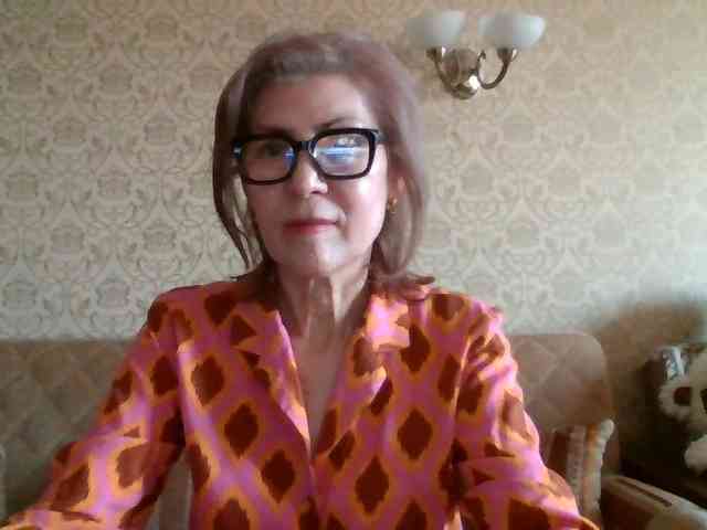 ElegantLady00 webcam