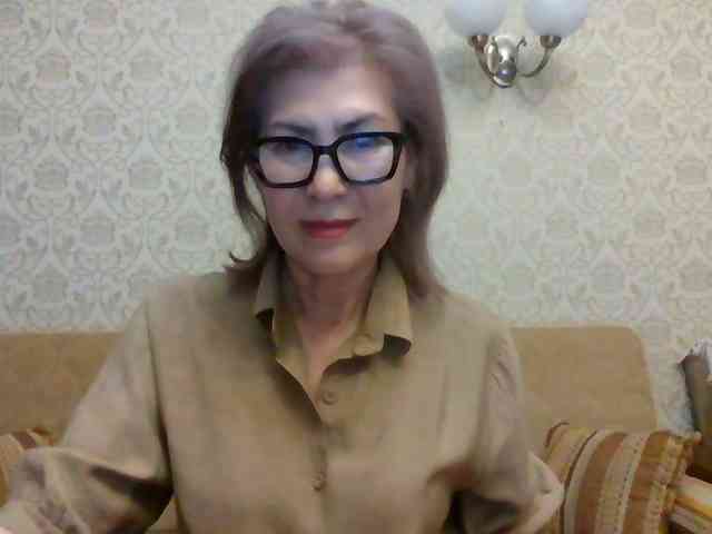 ElegantLady00 webcam