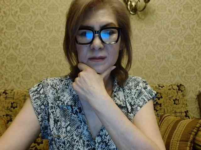 ElegantLady00 webcam