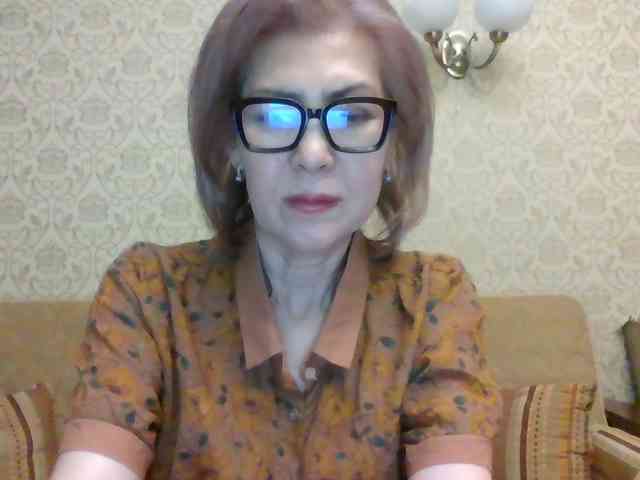 ElegantLady00 webcam