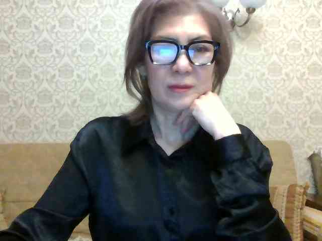 ElegantLady00 webcam