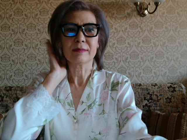 ElegantLady00 webcam