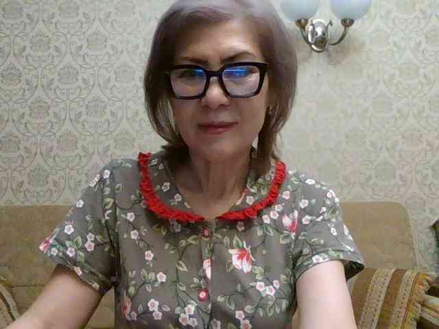 ElegantLady00 webcam