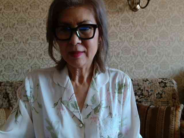 ElegantLady00 webcam