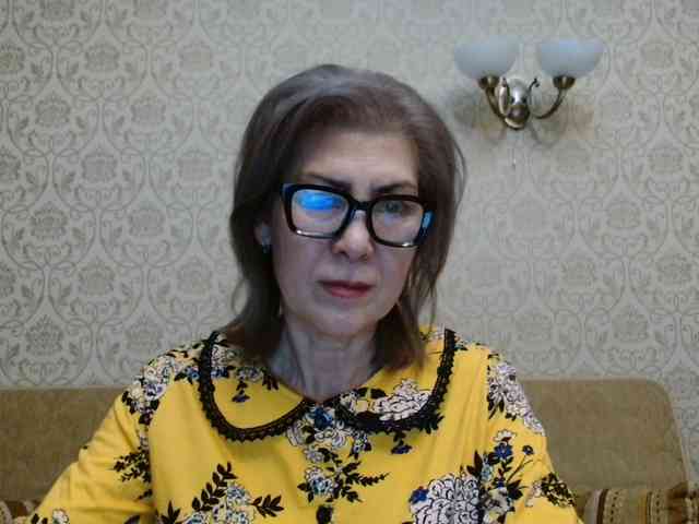 ElegantLady00 webcam