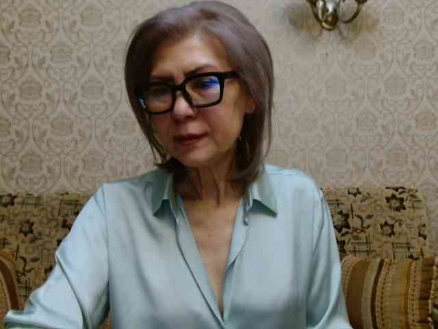 ElegantLady00 webcam