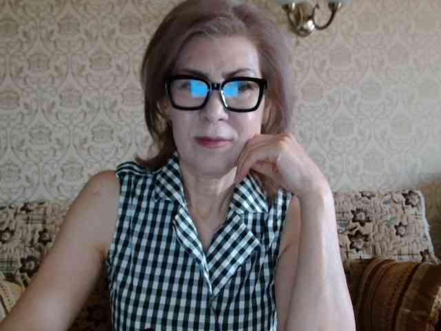 ElegantLady00 webcam