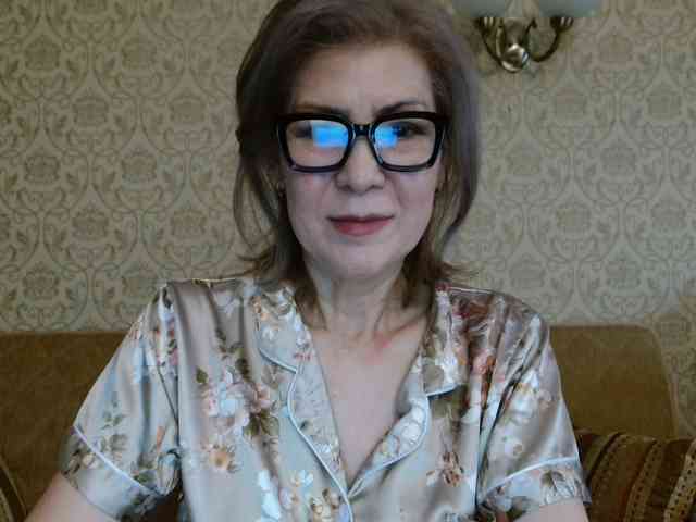 ElegantLady00 webcam