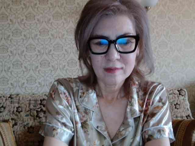 ElegantLady00 webcam