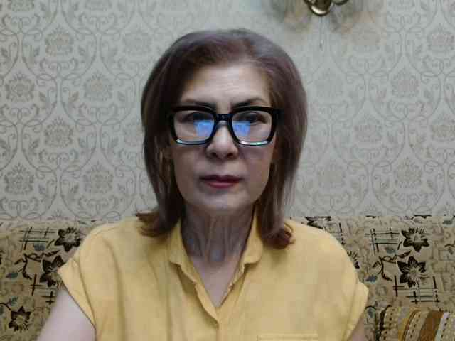ElegantLady00 webcam