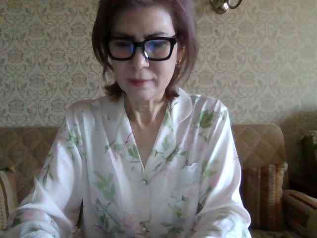 ElegantLady00 webcam