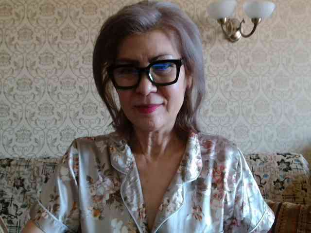 ElegantLady00 webcam