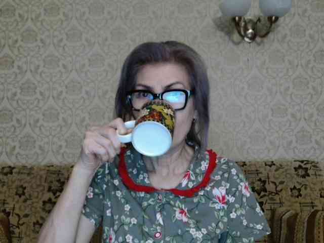 ElegantLady00 webcam