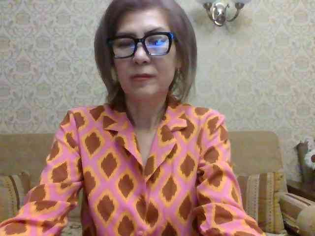 ElegantLady00 webcam