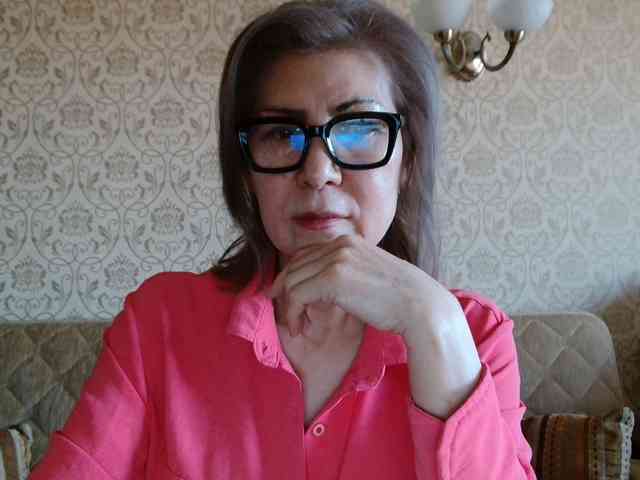 ElegantLady00 webcam