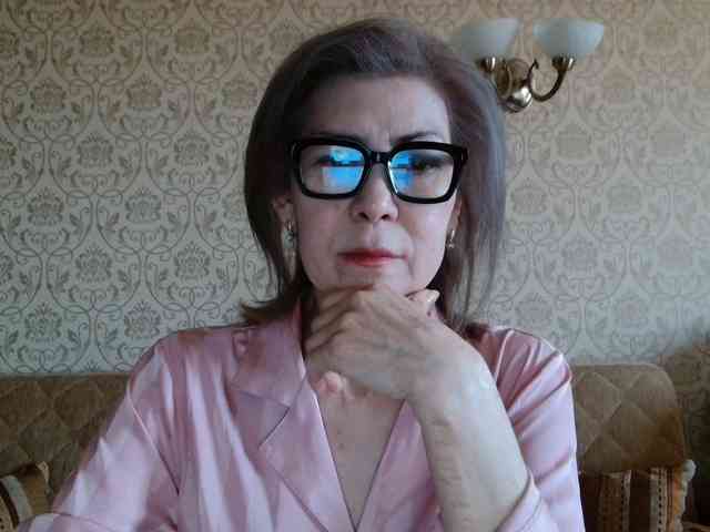 ElegantLady00 webcam