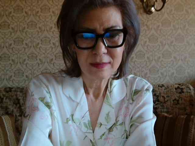ElegantLady00 webcam