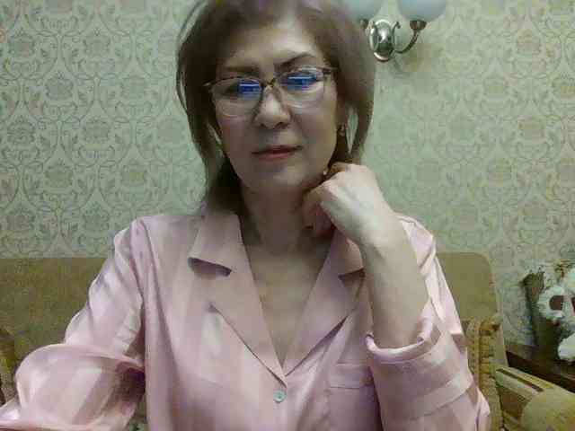 ElegantLady00 webcam