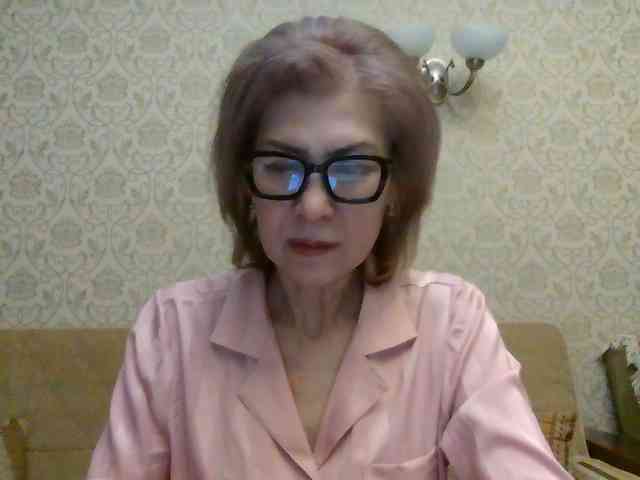 ElegantLady00 webcam