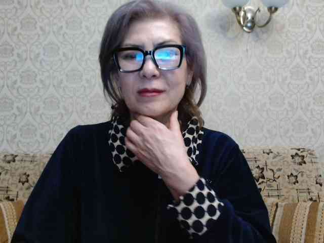 ElegantLady00 webcam
