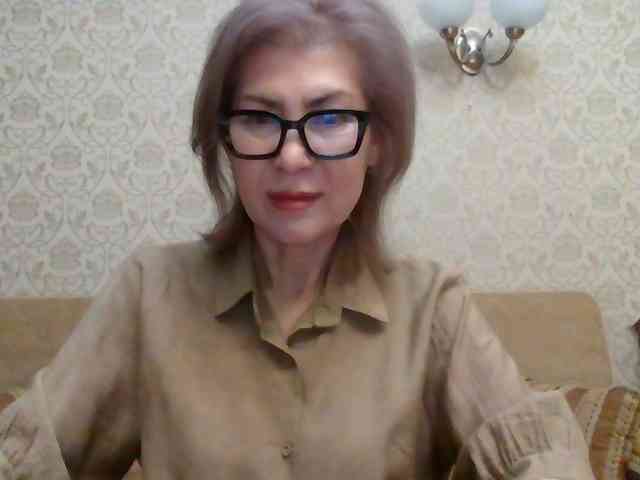 ElegantLady00 webcam