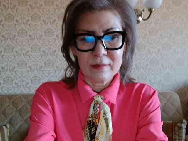 ElegantLady00 webcam